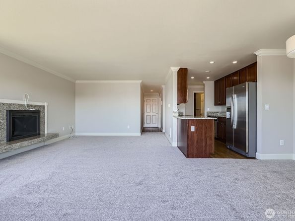 2514 57th Avenue SW 301, Seattle WA 98116