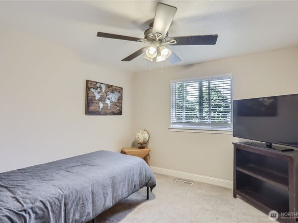 11305 31st Place NE, Lake Stevens WA 98258