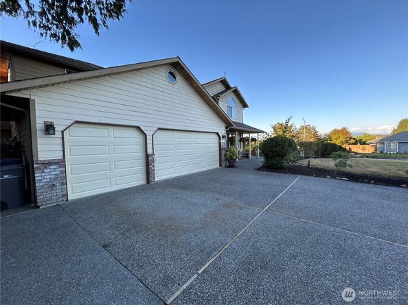11305 31st Place NE, Lake Stevens WA 98258