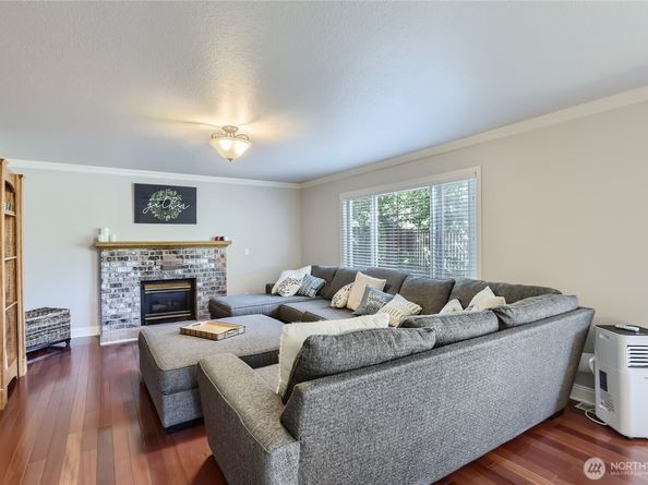 11305 31st Place NE, Lake Stevens WA 98258