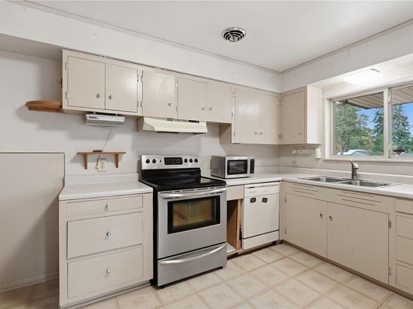 2118 Jackson Avenue, Everett WA 98203