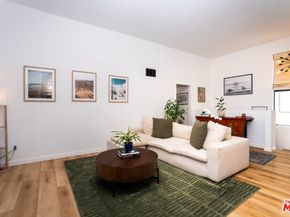 4267 Las Virgenes Road 1, Calabasas CA 91302