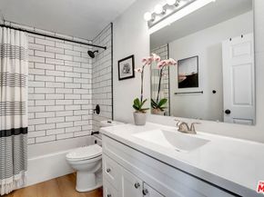4267 Las Virgenes Road 1, Calabasas CA 91302