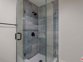 1807 10th Street 4, Santa Monica CA 90404