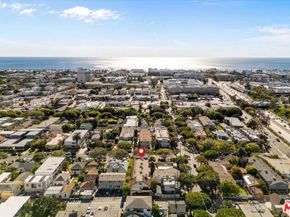 1807 10th Street 4, Santa Monica CA 90404