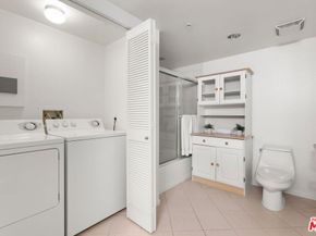 267 S San Pedro Street 221, Los Angeles CA 90012