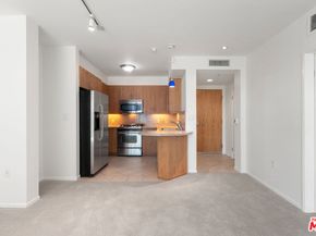 267 S San Pedro Street 221, Los Angeles CA 90012