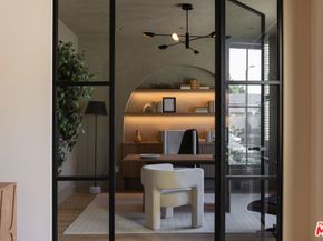 11500 Kingsland Street, Los Angeles CA 90066