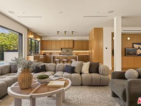 11500 Kingsland Street, Los Angeles CA 90066