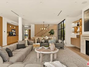 11500 Kingsland Street, Los Angeles CA 90066