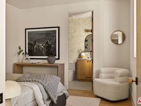 11500 Kingsland Street, Los Angeles CA 90066