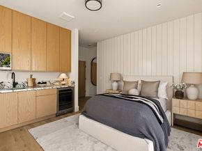 11500 Kingsland Street, Los Angeles CA 90066