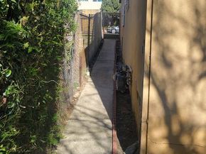 3530 W 27th Street, Los Angeles CA 90018