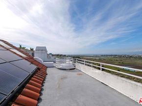 7805 Veragua Drive, Playa Del Rey CA 90293