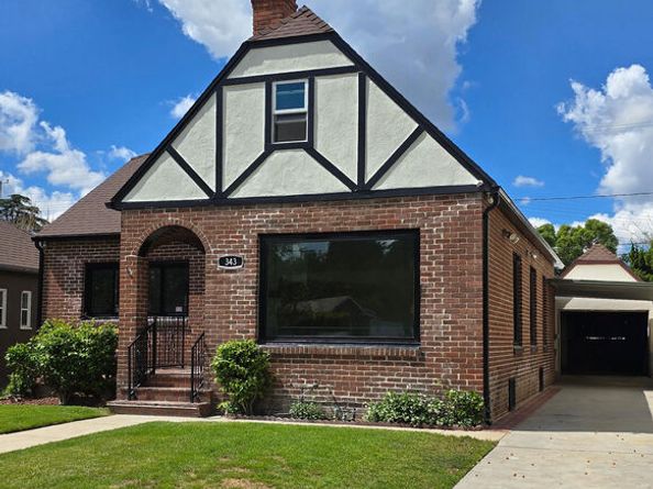 343 N Fairview Street, Burbank CA 91505