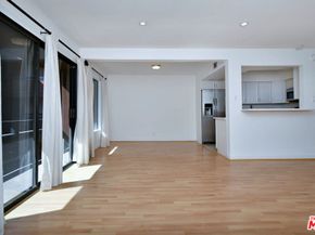 4425 Whitsett Avenue 218, Studio City CA 91604