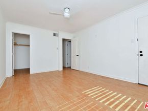 4425 Whitsett Avenue 218, Studio City CA 91604