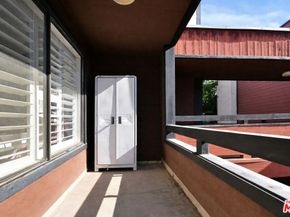 4425 Whitsett Avenue 218, Studio City CA 91604