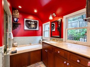 8066 Woodland Lane, Los Angeles CA 90046