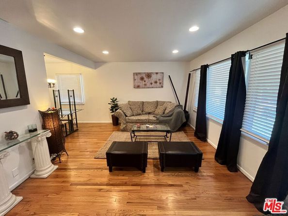 2297 Glendale Boulevard, Los Angeles CA 90039