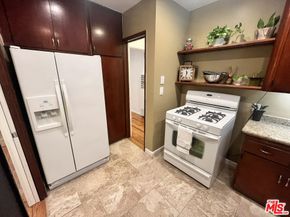 2297 Glendale Boulevard, Los Angeles CA 90039