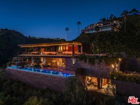 1851 N Stanley Avenue, Los Angeles CA 90046