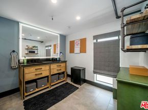 4115 Glencoe Avenue 302, Marina Del Rey CA 90292