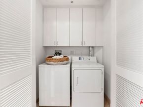 11847 Gorham Avenue 406, Los Angeles CA 90049