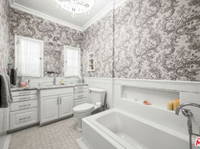 1200 S Alfred Street, Los Angeles CA 90035