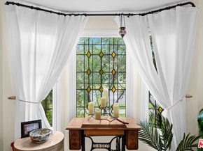 1200 S Alfred Street, Los Angeles CA 90035