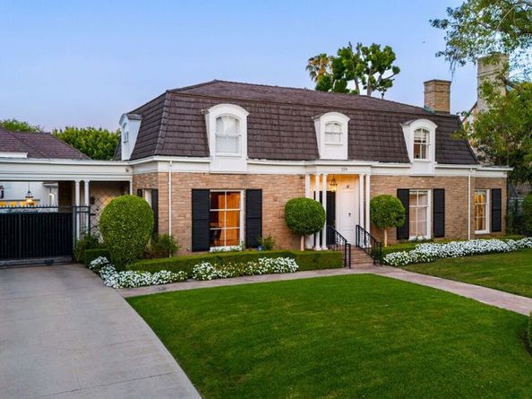 228 S Hudson Avenue, Los Angeles CA 90004