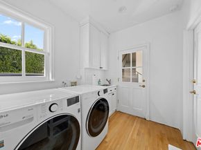 228 S Hudson Avenue, Los Angeles CA 90004