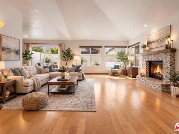 8821 Penridge Place, Inglewood CA 90305