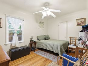 2405 33rd Street, Santa Monica CA 90405