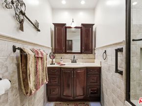 2405 33rd Street, Santa Monica CA 90405