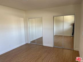 426 W 77th Street, Los Angeles CA 90003