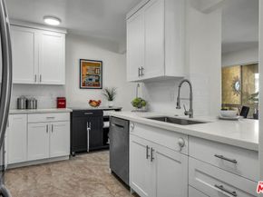 6275 Canterbury Drive 302, Culver City CA 90230