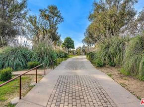 6275 Canterbury Drive 302, Culver City CA 90230