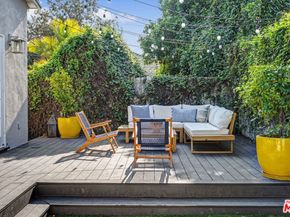 5009 Willowcrest Avenue, North Hollywood CA 91601