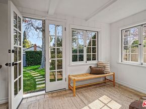 5009 Willowcrest Avenue, North Hollywood CA 91601