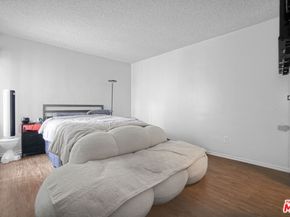 8011 Romaine Street, Los Angeles CA 90046