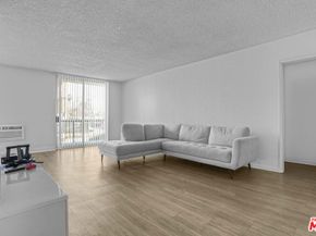 8011 Romaine Street, Los Angeles CA 90046