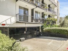 8011 Romaine Street, Los Angeles CA 90046