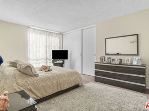 8011 Romaine Street, Los Angeles CA 90046