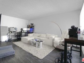 8011 Romaine Street, Los Angeles CA 90046