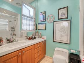 3705 Esplanade, Marina Del Rey CA 90292