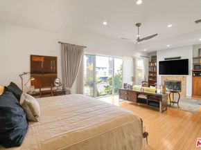 3705 Esplanade, Marina Del Rey CA 90292