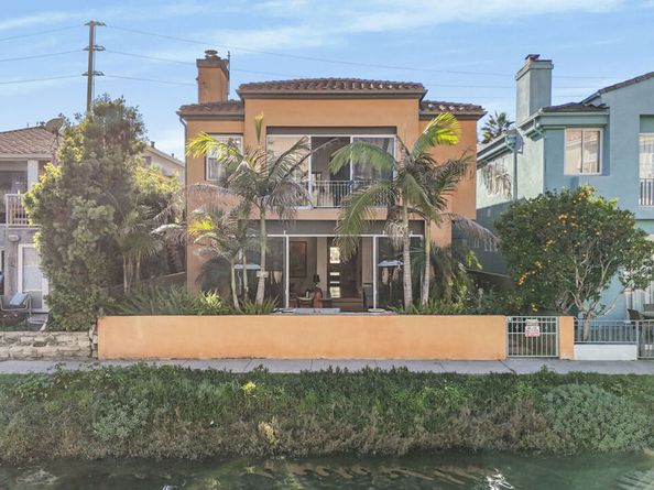 3705 Esplanade, Marina Del Rey CA 90292