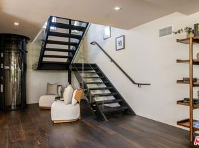 1208 Palms Boulevard, Venice CA 90291