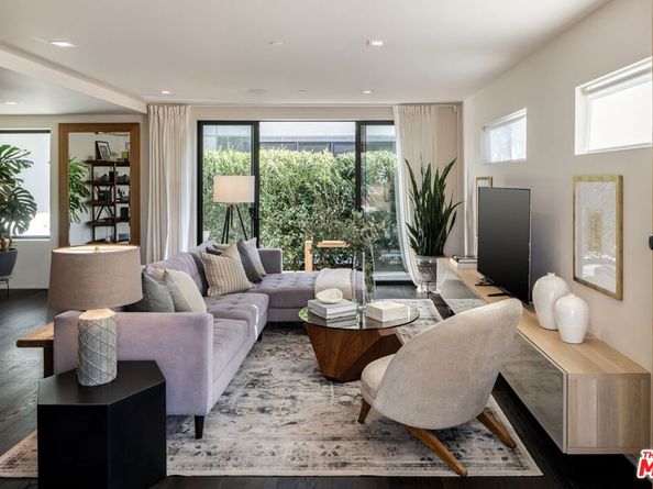 1208 Palms Boulevard, Venice CA 90291
